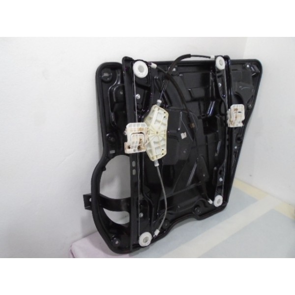 Maquina De Vidro Eletrico Traseira Esquerda Fiat Freemont