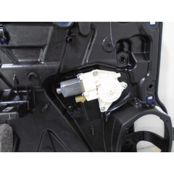 Maquina De Vidro Eletrico Traseira Esquerda Fiat Freemont