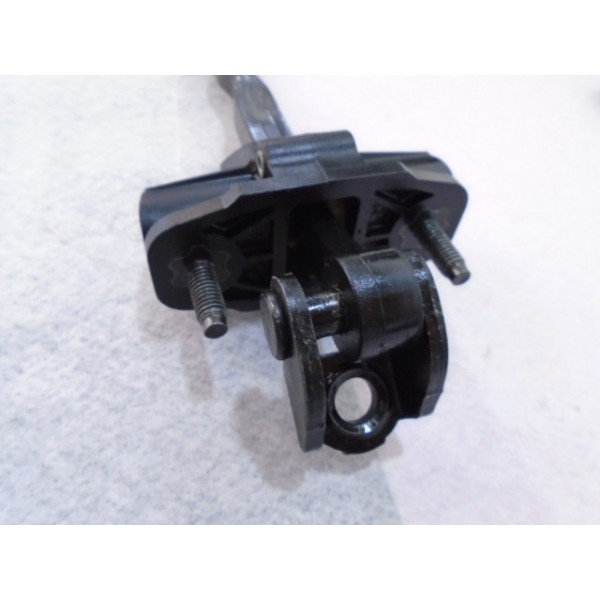 Limitador Porta Traseira Esquerda Ford Ranger 2013