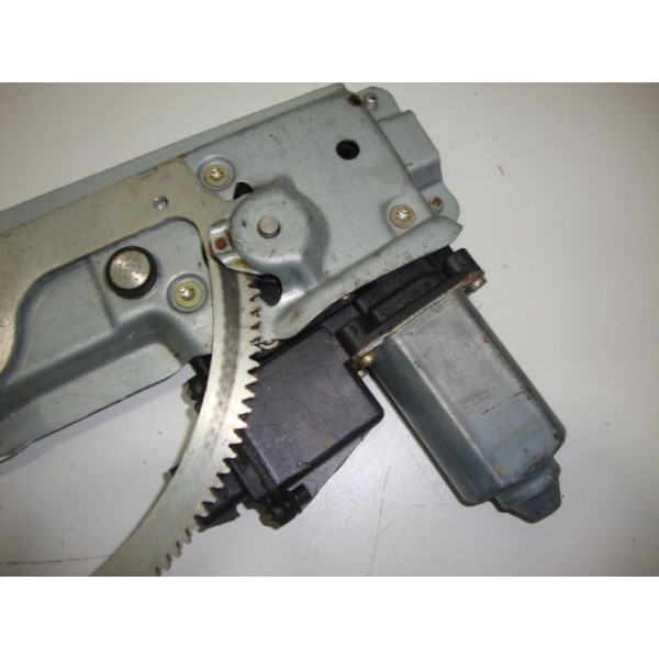 Máquina Vidro Elétrica Dianteira Direita  Vectra 1998