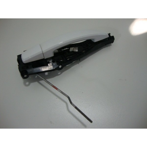 Maçaneta Externa Traseira Direita Gm Tracker 2015-usado