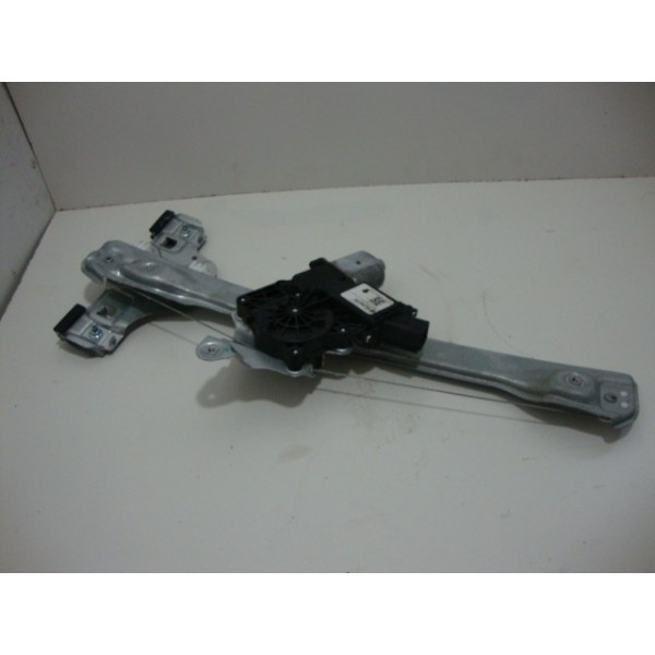 Maquina Do Vidro Eletrico Traseira Direita  Gm Tracker 2015