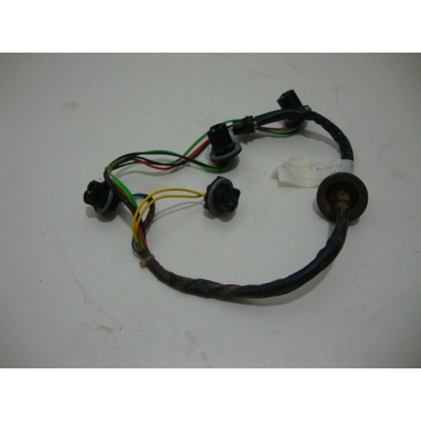 Chicote Da Lanterna Traseira Direita Gm Tracker 2015 Direito Vermelho