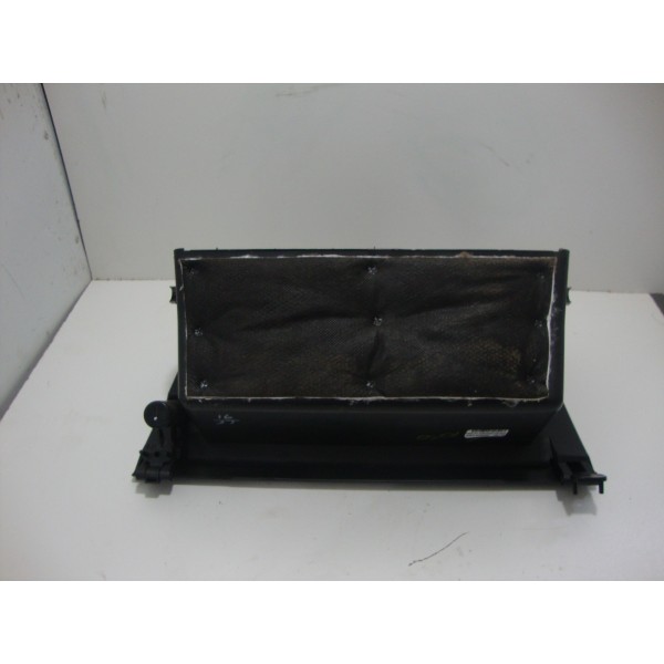 Tampa Porta Luvas Gm Tracker 2015-usado