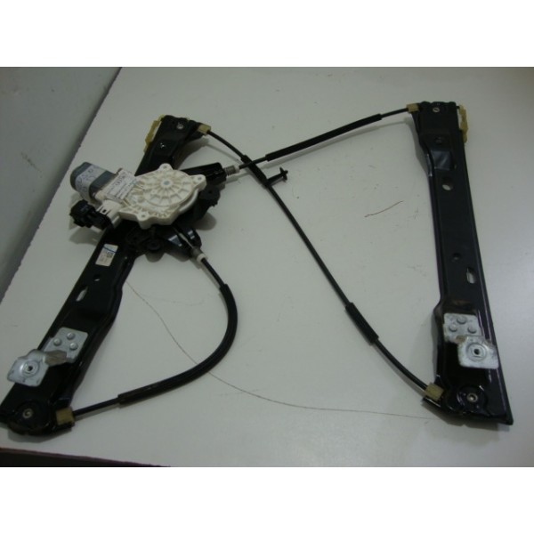 Maquina Vidro Eletrica Dianteira Direita  Focus 2015-usado