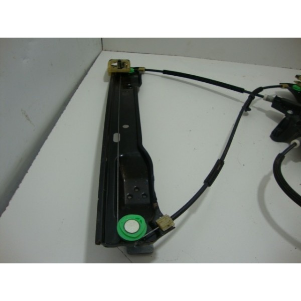 Maquina Vidro Eletrica Dianteira Direita  Focus 2015-usado