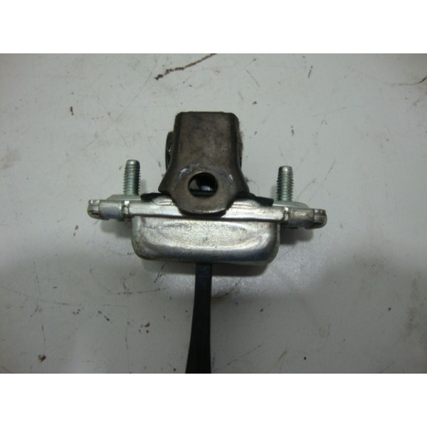 Limitador Porta Dianteira Esquerda Gm Spin 2015-usado