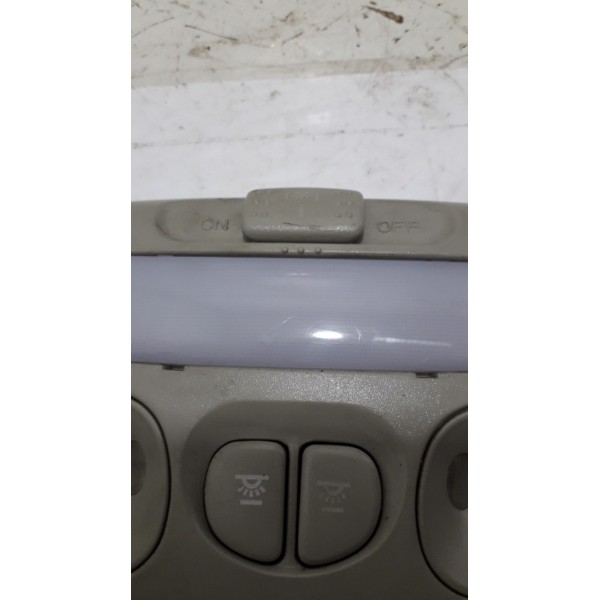 Luz Cortesia Do Teto Central Jac J3 1.4 2012