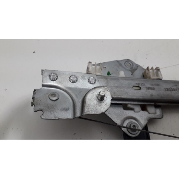 Maquina Elétrica Vidro Traseiro Direito Renault Duster 2013