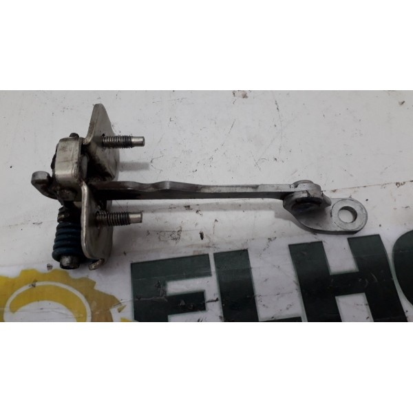 Limitador Porta Traseira Esquerda Renault Duster 2013