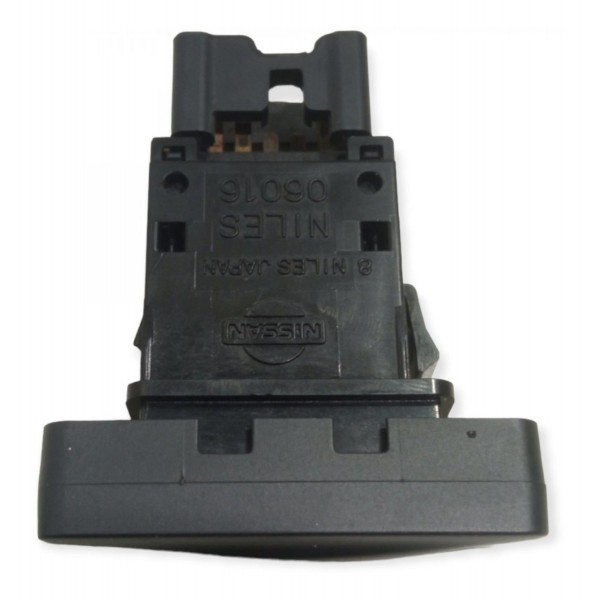 Botão Pisca Alerta Nissan X-trail 2008/2014 (g)