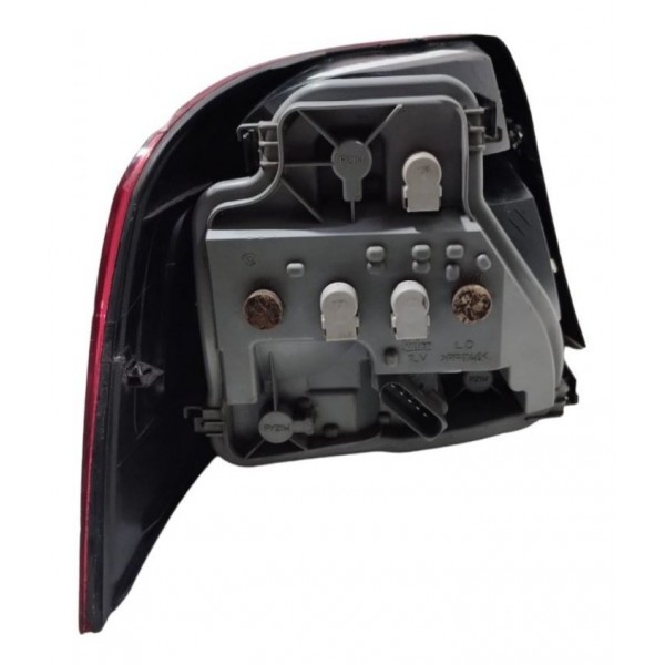 Lanterna Direita Volkswagen Voyage 2009/2012 (com Detalhe)