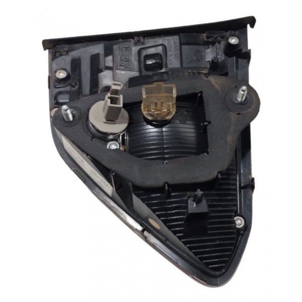 Lanterna Tampa Traseira Lado Direito Vw Fox 2019 Direito