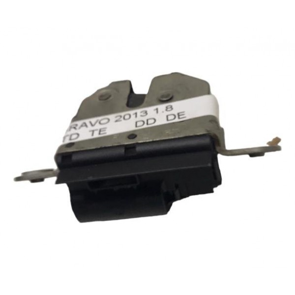 Fechadura Tampa Traseira Fiat Idea Punto Bravo 500 55701971