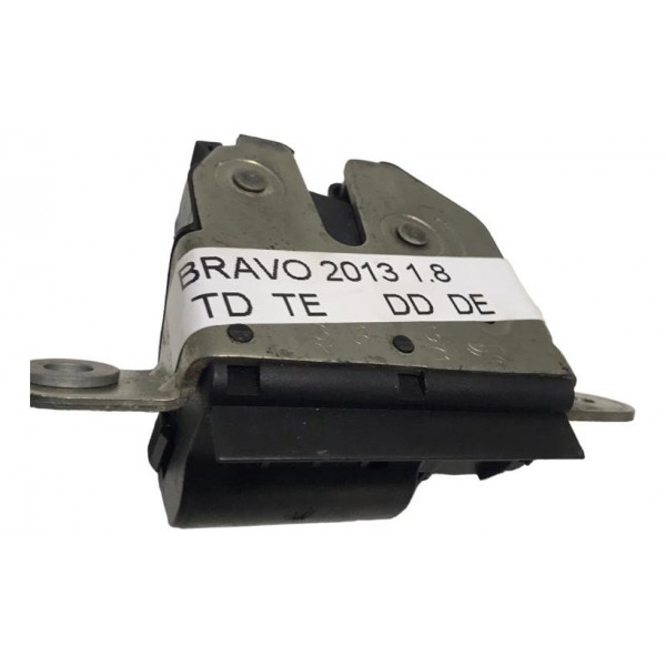Fechadura Tampa Traseira Fiat Idea Punto Bravo 500 55701971
