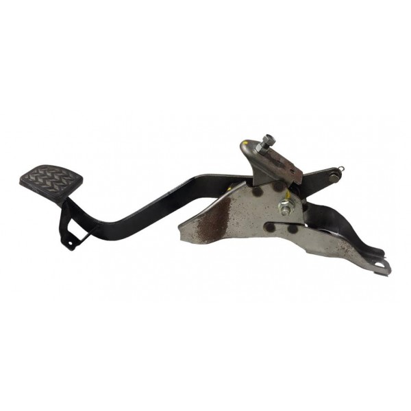 Pedal Embreagem Toyota Etios Sedan 1.5  2013 A 2018