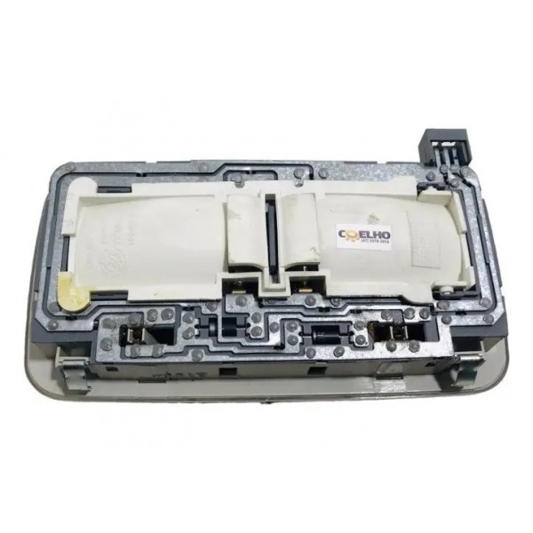 Luz De Teto Cortesia Central Fiat Grand Siena 2013-usado