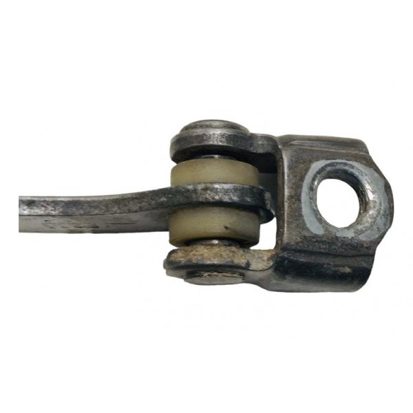 Limitador De Porta Dianteira Direita Gm Spin Lt 2013