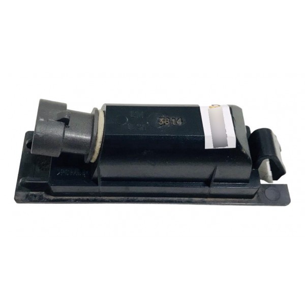 Luz De Placa Traseira Gm Spin 2013