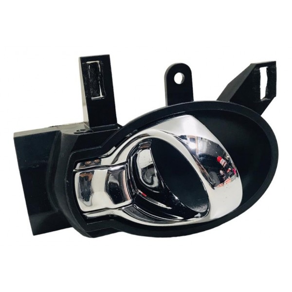 Maçaneta Interna Direito Nissan March / Versa 2011/18 Usada Original Foto
