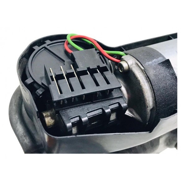 Motor / Galhada Limpador Para Brisa Vw Fox 1.6 2010