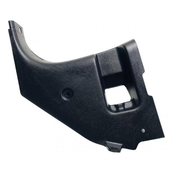 Acabamento Coluna Lado Esquerdo Mitsubishi L200 2.4 2021