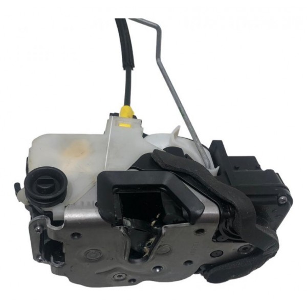 Fechadura Porta Traseira Direita Chevrolet Tracker 2015