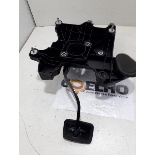 Pedaleira Chevrolet Tracker 1.8 Automatica 2016