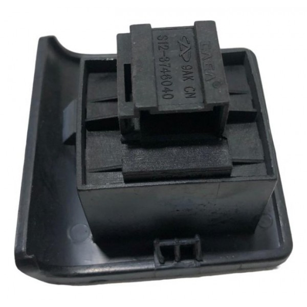 Botão Do Vidro Elétrico Traseiro Direito Chery Face 2012