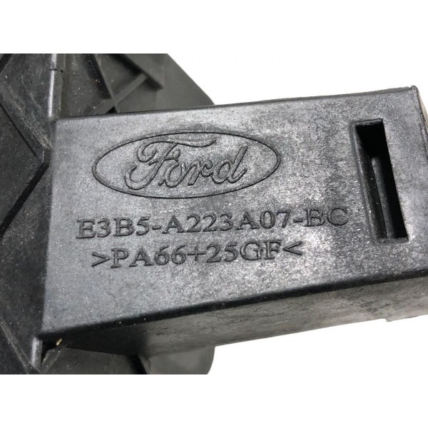 Guia Vidro Porta Dianteira Esquerda Ford Ka 2019