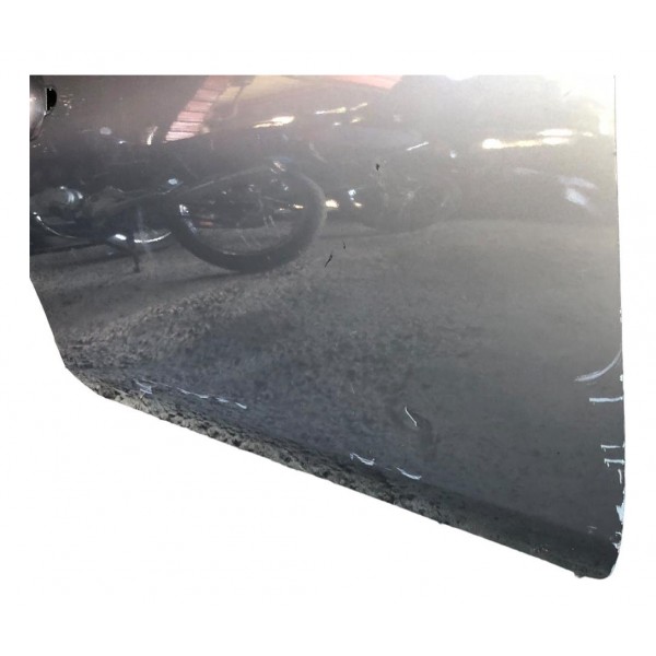 Porta Dianteira Direita Nissan Versa 2012-2019