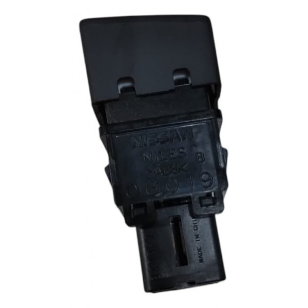 Botão Interruptor Pisca Alerta Nissan March 2015 2016 A 2020
