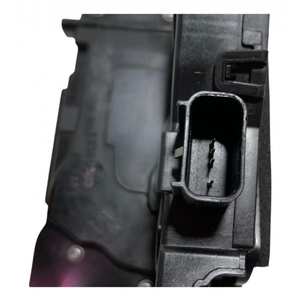 Fechadura Porta Dianteira Direita Chevrolet Onix Prisma 2016