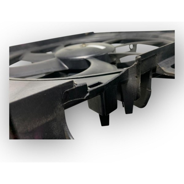 Defletor Ventoinha Radiador Nissan March Versa 1.6 2015