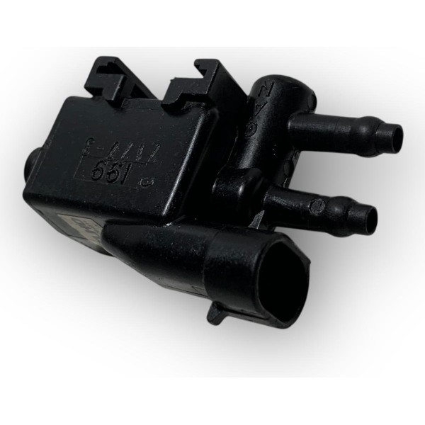 Valvula Canister Chevrolet  Corsa 1998 1999 2000 2001 2002 C