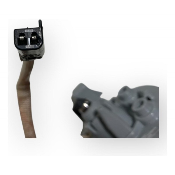 Quebra Sol Lado Esquerdo Chevrolet Cruze 1.4 Lt 2019