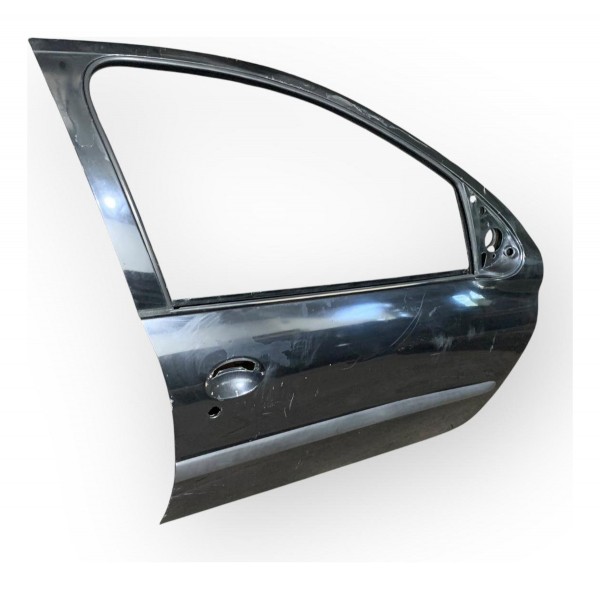 Porta Dianteira Direita Peugeot 206 207 C/riscos