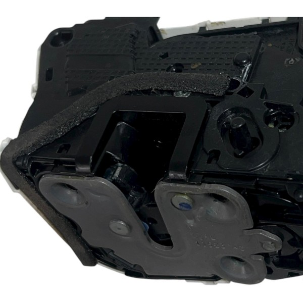 Fechadura Traseira Esquerda Onix Premier 2024