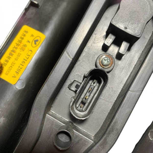 Lanterna Traseira Lado Direito Hafei Effa Towner Van Furgão