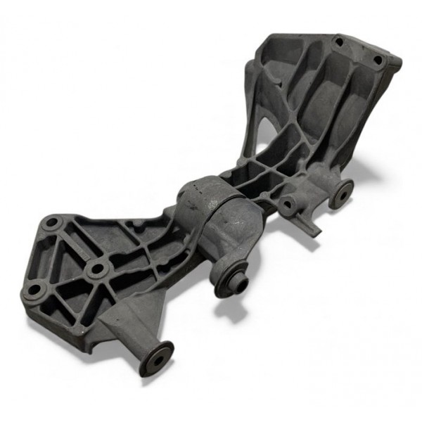 Suporte Do Alternador Mercedes A160/190 1999/2005