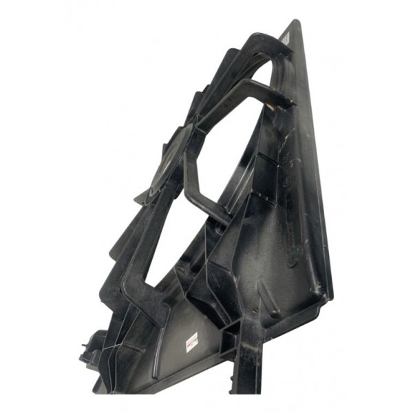 Defletor Ventoinha Radiador March Versa 2015/2021 (detalhe)