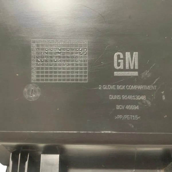 Tampa Porta Luva Chevrolet Onix Plus 1.0 Turbo 2020/2024