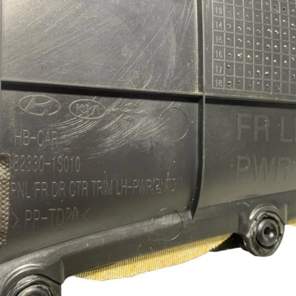 Forro De Porta Diant. Esquerdo Hyundai Hb20 2013/2018