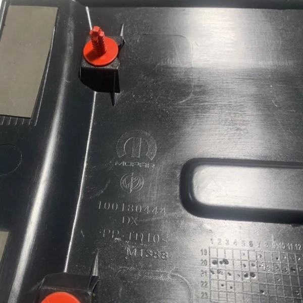 Friso Lateral Porta Traseira Direita Fiat Uno Way 2011/2016